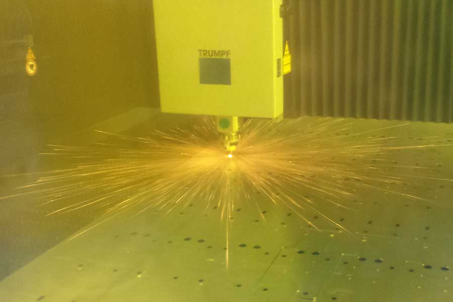 taglio laser per piegatura lamiera